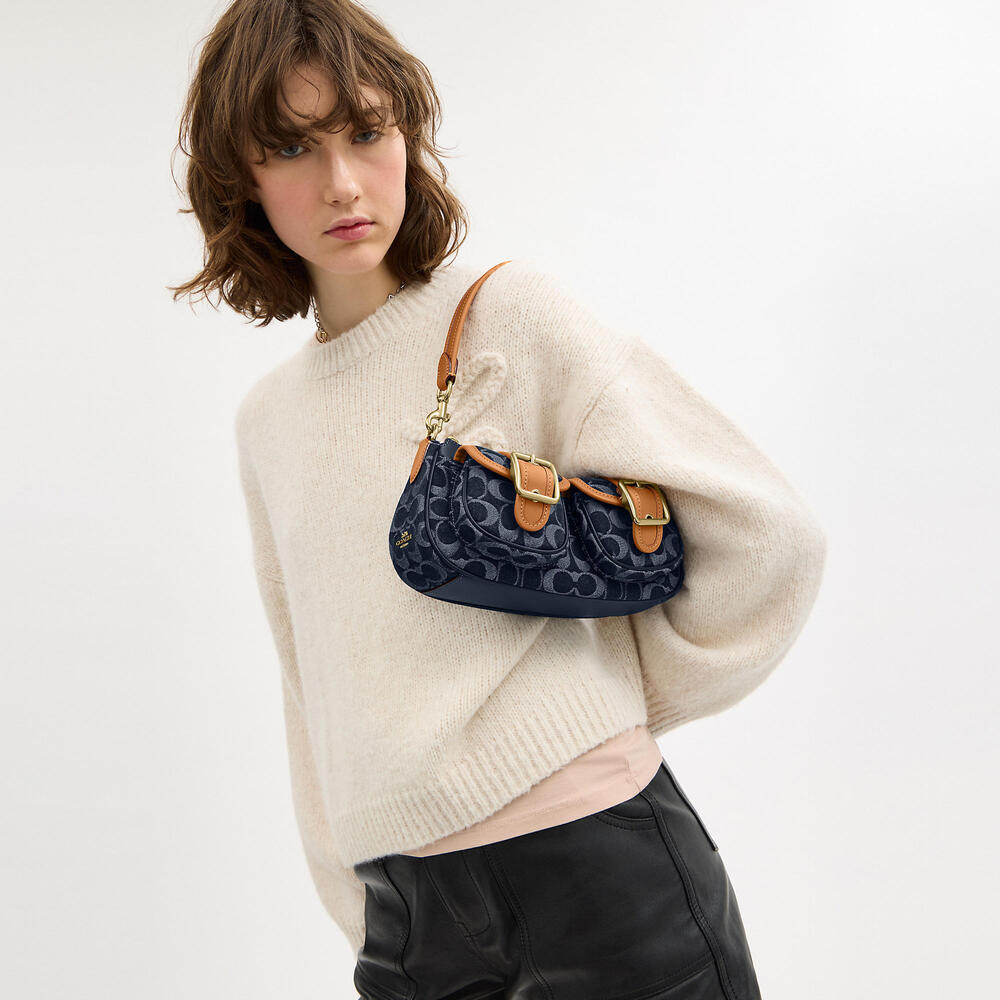 Coach Ashton Bag In Signature Denim - Picture 4 of 5